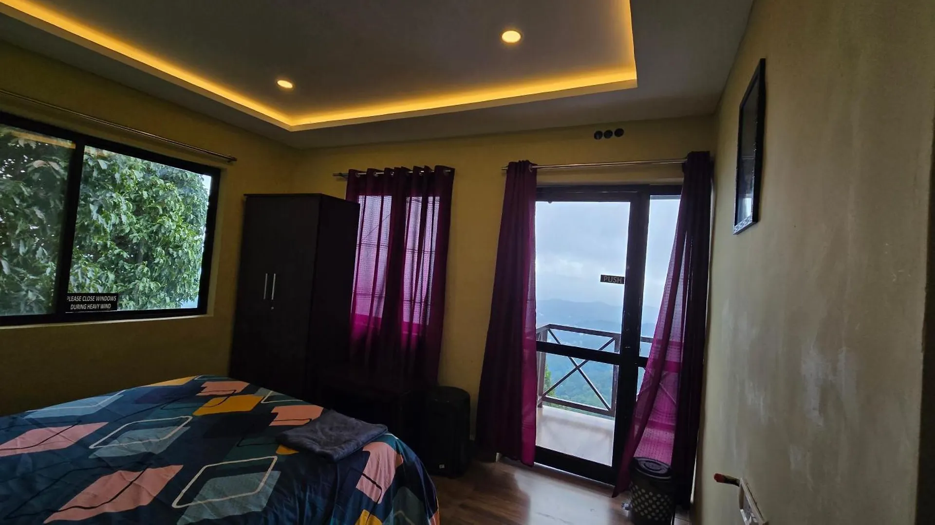 The Unplugged Escape Villa ,Munnar Holiday home